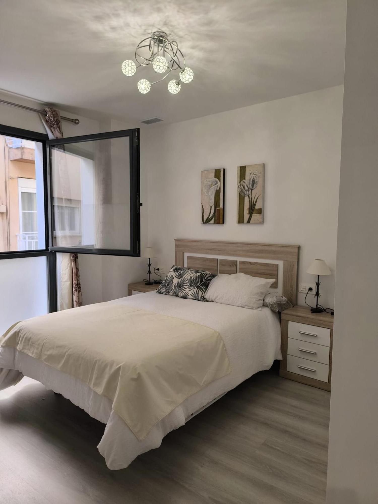 Apartamento Acogedor Granada Centro Ngoại thất bức ảnh